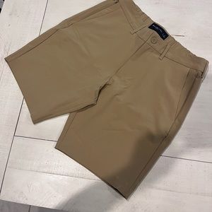 ✨NEW✨Men’s Golf shorts